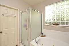 019_Master-Bathroom-2