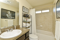 019_3rd-Bathroom
